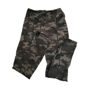 Athlio Black Camo Pockets Leggings - M